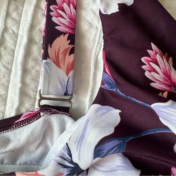 2/$30 Kona Sol one piece floral ruffle swimsuit with side ruching SZ 16W plus - Picture 7 of 14